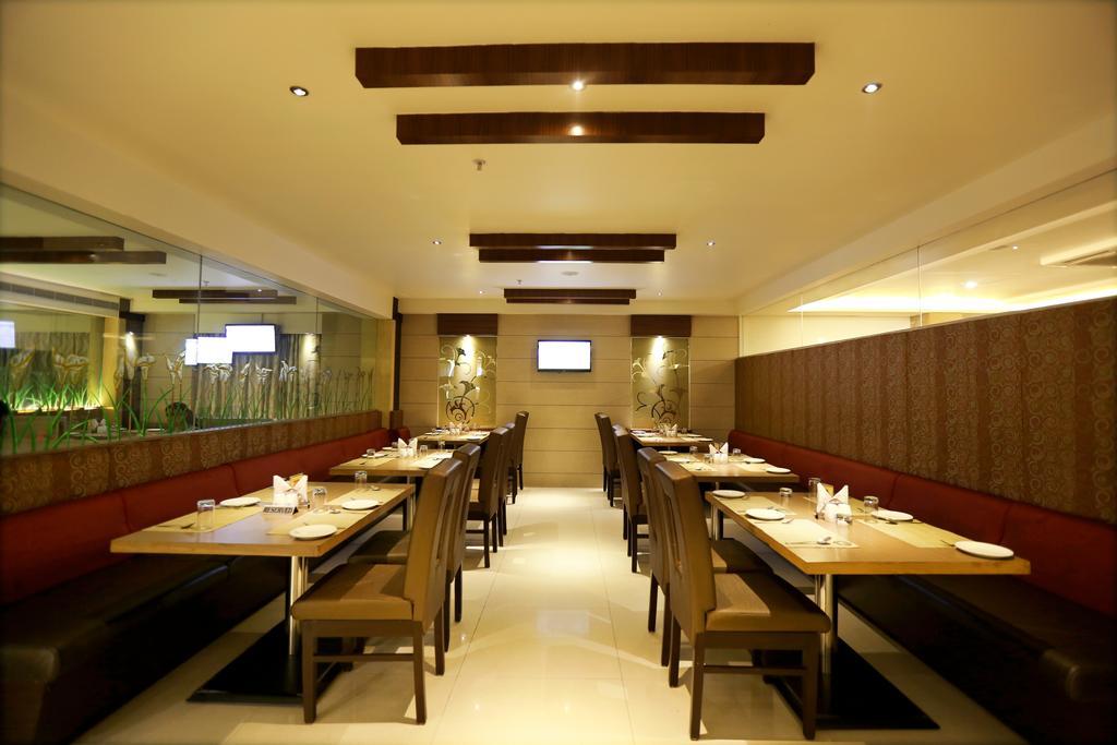 Swagath Grand Suchitra Hotel Hyderabad Eksteriør billede